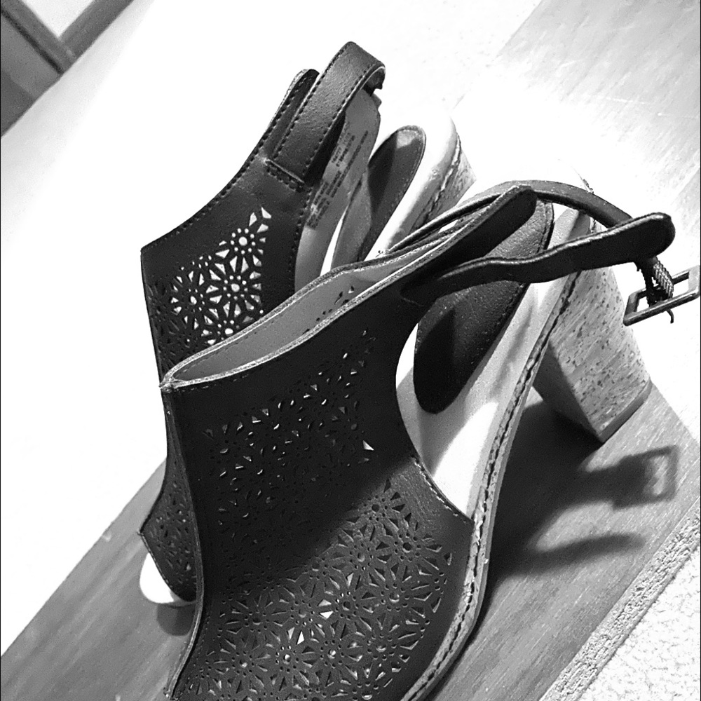 Black corked 3” heel sandals